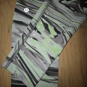 Lululemon Marble Print Leggings